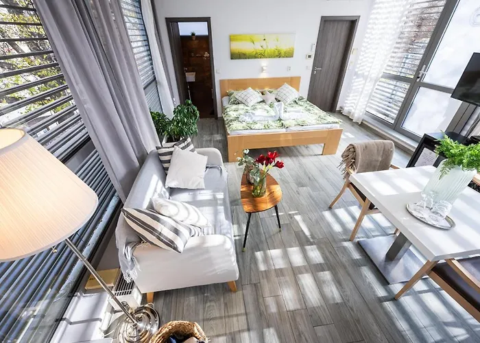 Bed & Breakfast Atelier Lanna 3*